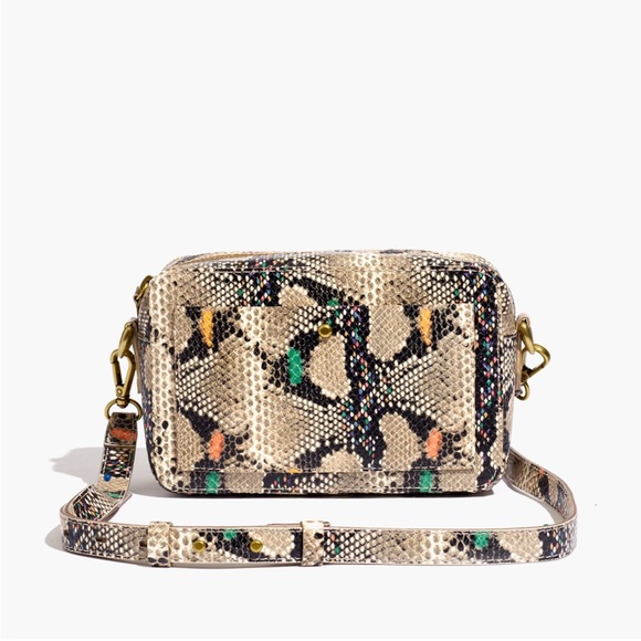 Madewell Transport Camera Bag: Snake Embossed Edition - Picture 3 of 8
